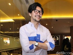 Ferry Salim Santai soal Pendidikan Brandon Salim yang Kini Naik Daun
