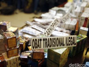 Obat Palsu Beredar, Pengusaha Farmasi Minta Apotek Tak Tergiur Diskon! Obat Palsu Beredar, Pengusaha Farmasi Minta Apotek Tak Tergiur Diskon!