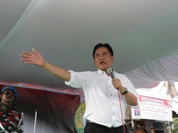 Manuver Yusril: Menyindir Jokowi, Menyambut Gatot