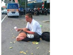 Fenomena Bule Habis Ongkos dan Legenda Turis Pengemis Asal Jerman Fenomena Bule Habis Ongkos dan Legenda Turis Pengemis Asal Jerman