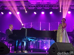 Lea Simanjuntak dan Dira Sugandi Memukau di Warsawa