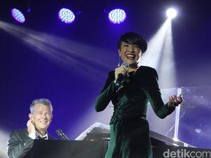 Nyaman Berambut Pendek, Lea Simanjuntak Makin Dicintai Suami