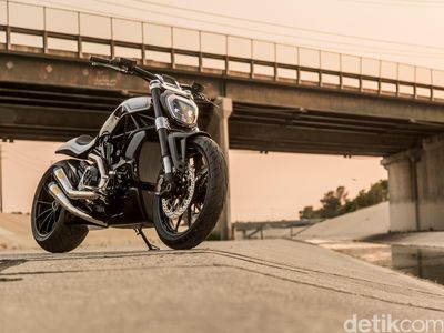 Ducati XDiavel Roland Sands, Si Buas Nan Cantik