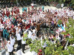 Ridwan Kamil Klaim Kampanye Bersepeda ke Sekolah di Bandung Terbukti Efektif