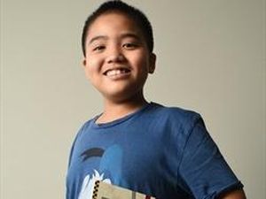 Jago Fisika, Bocah Diki yang Kini Kuliah di Kanada Juga Pintar Buat Puisi Jago Fisika, Bocah Diki yang Kini Kuliah di Kanada Juga Pintar Buat Puisi