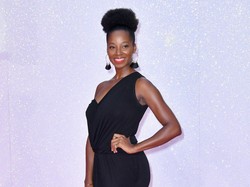 Penyanyi Jamelia Alergi Pakai Underwear