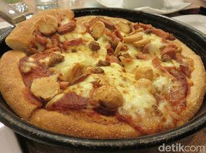 Rayakan Ultah ke-35 Resto Pizza Ini Beri Diskon 35% dan Keju Gratis