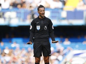 Wasit Tiga Final di Tahun 2016 Pimpin Derby Manchester