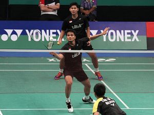 Ihsan, Sony, dan Angga/Ricky Lewati Babak Pertama Ihsan, Sony, dan Angga/Ricky Lewati Babak Pertama