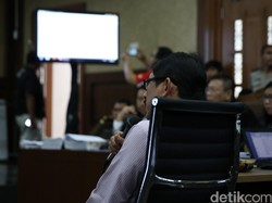 Proyektor Jaksa Keluarkan Asap, Pengunjung di Sidang Jessica Wongso Panik