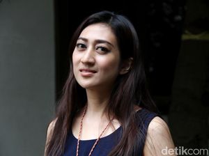 Dekat dengan Indra Bruggman, Helmalia Putri Merasa Jodoh Tak Harus Artis