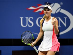 Menang Mudah, Wozniacki Tantang Kerber di Semifinal Menang Mudah, Wozniacki Tantang Kerber di Semifinal