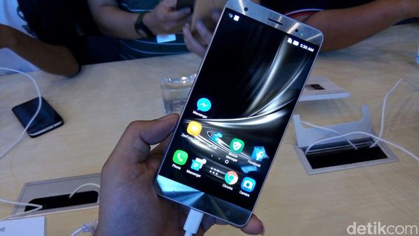 Lebih Dekat dengan 6 Model Baru Asus Zenfone