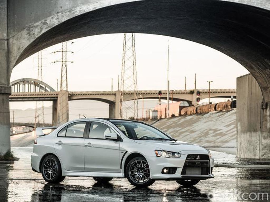 Mitsubishi Lancer Evo Siap Dilahirkan Kembali Mitsubishi Lancer Evo Siap Dilahirkan Kembali