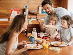 Tak Melulu Bertubuh Gemuk, Ini Indikator Anak Sehat yang Tepat