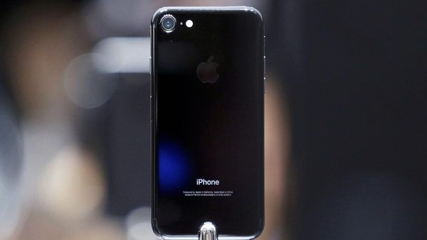 Pesta Kelahiran iPhone 7