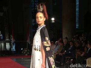 Batik Papua Rebut Hati Kalangan Tinggi di Belanda