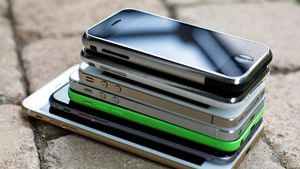 Evolusi 15 Varian iPhone