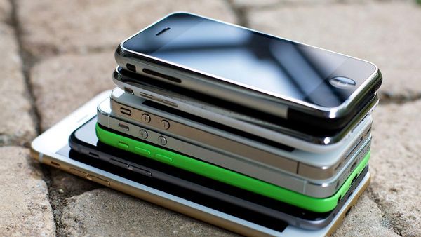 Evolusi 15 Varian iPhone