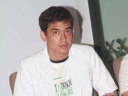 Syuting di Rumah Sakit, Adipati Dolken Begah