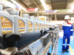 Pabrik Pertamina Ekspor 3 Juta Liter Pelumas per Tahun