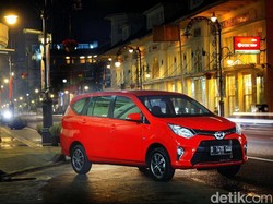 20 Mobil Terlaris Bulan Oktober