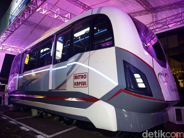 Metro Kapsul Made In Subang Mejeng di JCC