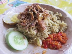 Mencicip Sego Resek Hingga Rujak Soto Khas Jawa Timur di Festival Kuliner Serpong 2016 (1)