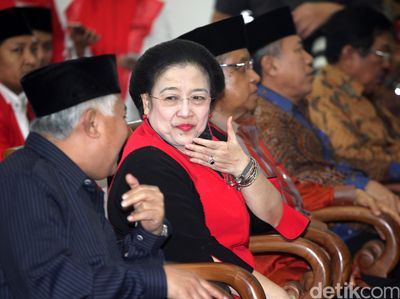 Mega Lantik Pengurus Baitul Muslimin