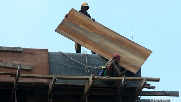 Jumlah Pekerja Informal Bertambah