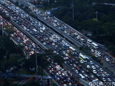 Macet Jelang Libur Idul Adha