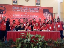 Di Depan Kader PDIP, Hermawan Kartajaya Ungkap Rahasia Menang Pilkada