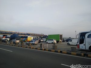 Libur Panjang Idul Adha, GT Cikarang Utama Diprediksi Macet Malam Nanti
