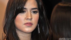 Bengong Aja Raisa Tetap Cantik, Setuju?