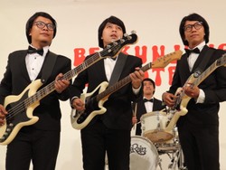 Siapa Pak Brodin di Video Klip Baru The Rain?