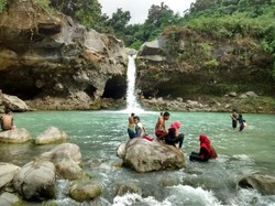 Umar Maya, Air Terjun Cantik dari Lombok