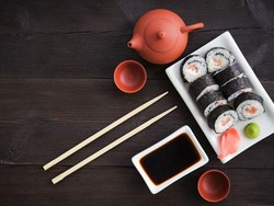 Ini 10 Informasi Soal Sushi yang Populer di Masyarakat (1) Ini 10 Informasi Soal Sushi yang Populer di Masyarakat (1)