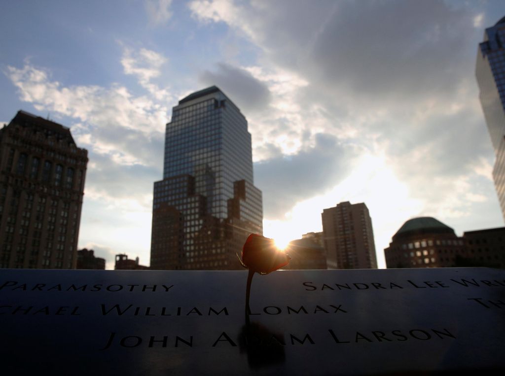 Peringatan Tragedi 9/11, Sekolah-sekolah di New York Wajib Heningkan Cipta Peringatan Tragedi 9/11, Sekolah-sekolah di New York Wajib Heningkan Cipta