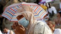 Jemaah Isi Wukuf dengan Perbanyak Ibadah