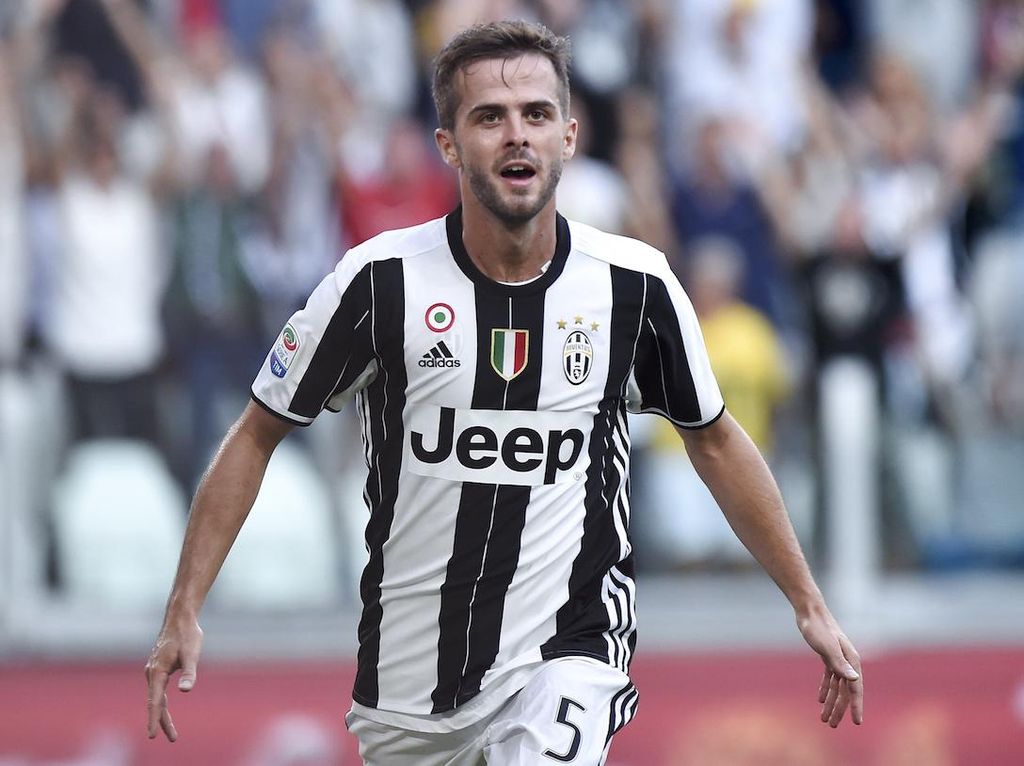 Hadapi Barcelona, Pjanic: Untuk Jadi Juara Kami Harus Kalahkan Tim Terbaik Hadapi Barcelona, Pjanic: Untuk Jadi Juara Kami Harus Kalahkan Tim Terbaik
