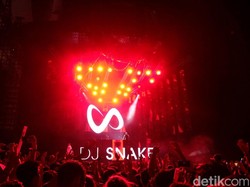 Above and Beyond dan Axwell Bikin Pecah Ultra Singapore 2016