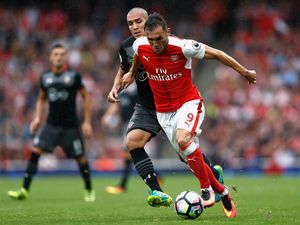 Wenger Beri Lucas Perez Waktu Beradaptasi