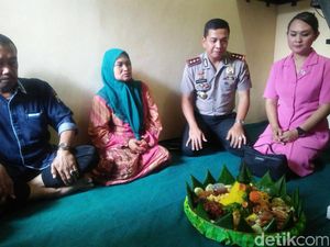 Kisah Srianah Pedagang Roti Gerobak dan Rumah Barunya