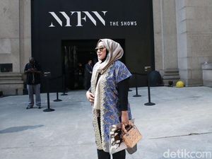 Belum Ditampilkan, Karya Anniesa Hasibuan Dipuji EO New York Fashion Week