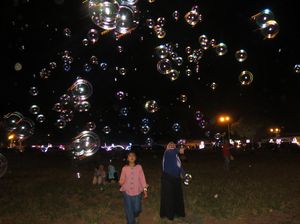 Viral Sejoli Bermesraan di Alun-alun Kidul Jogja, Satpol PP Bersuara Viral Sejoli Bermesraan di Alun-alun Kidul Jogja, Satpol PP Bersuara