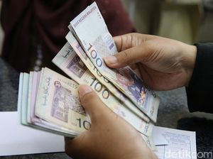 Mahathir Mundur, Ringgit Malaysia Anjlok Mahathir Mundur, Ringgit Malaysia Anjlok