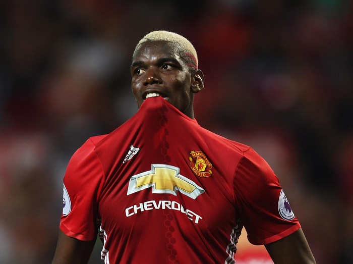 MANCHESTER, ENGLAND - AUGUST 19:  Paul Pogba of Manchester United reacts after failing to score during the Premier League match between Manchester United and Southampton at Old Trafford on August 19, 2016 in Manchester, England.  (Photo by Michael Regan/Getty Images)