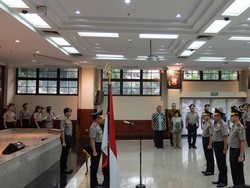 10 Perwira Tinggi Polri Naik Pangkat, Arif Wachyunadi Sandang Bintang Tiga