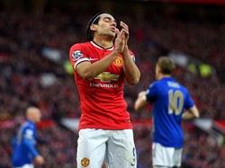 Radamel Falcao begitu bersinar di Porto dan Atletico Madrid sampai mengalami cedera lutut parah di AS Monaco. Falcao kemudian dipinjamkan ke Manchester United tapi hanya mampu mencetak empat gol saja meski digaji amat tinggi. Masa peminjamannya di Chelsea juga tidak mulus usai cuma mencetak satu gol saja. Foto: Getty Images/Michael Regan