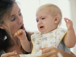 Bayi Sering Tolak Tekstur Baru MPASI, Bagaimana Mengakalinya?